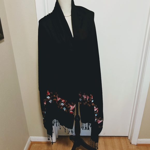 Soft Drapey Embroidered Long Shawl Wrap - Picture 8 of 8